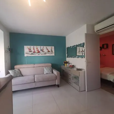T2 Climatise, Proche Mer, Parking, Terrasse, Pour 2 Personnes A - Fr-1-607-109 아파트